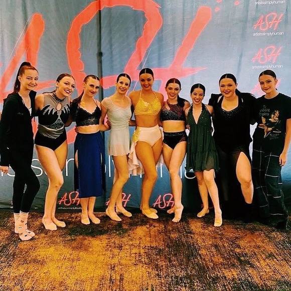 Meet your Posher, Mary - Picture 1 of 1